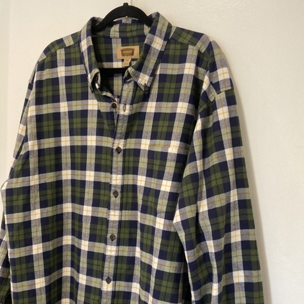 The Foundry Supply Co. (2 SHIRT BUNDLE) Men's Plaid Green and Plaid Blue… - Picture 2 of 9